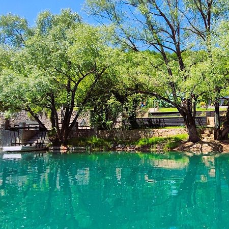 Mila Holiday Home Lohovo Luaran gambar