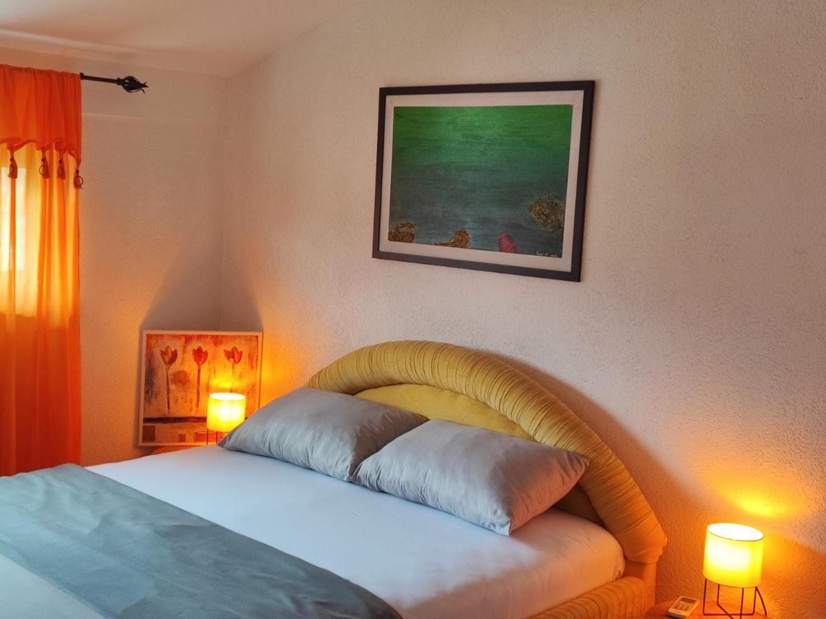 Mila Holiday Home Lohovo Luaran gambar