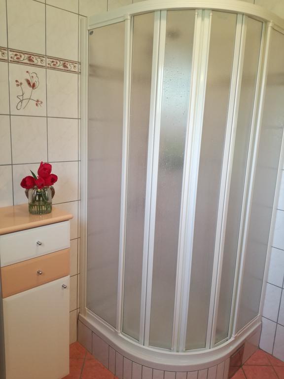 Mila Holiday Home Lohovo Luaran gambar