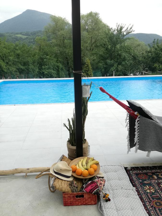 Mila Holiday Home Lohovo Luaran gambar